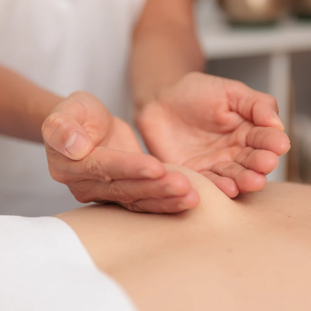 Segmentmassage am Rücken